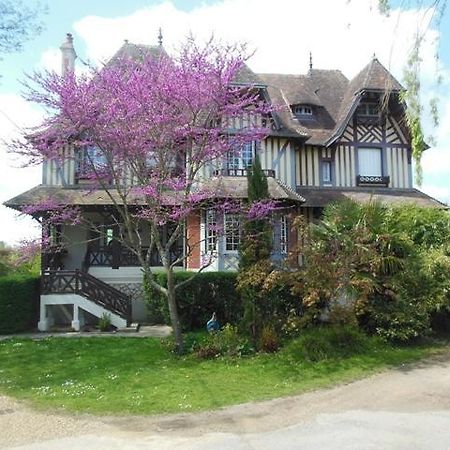 Maison D'Hotes Il Etait Une Fois ปง-เอเลแวก ภายนอก รูปภาพ