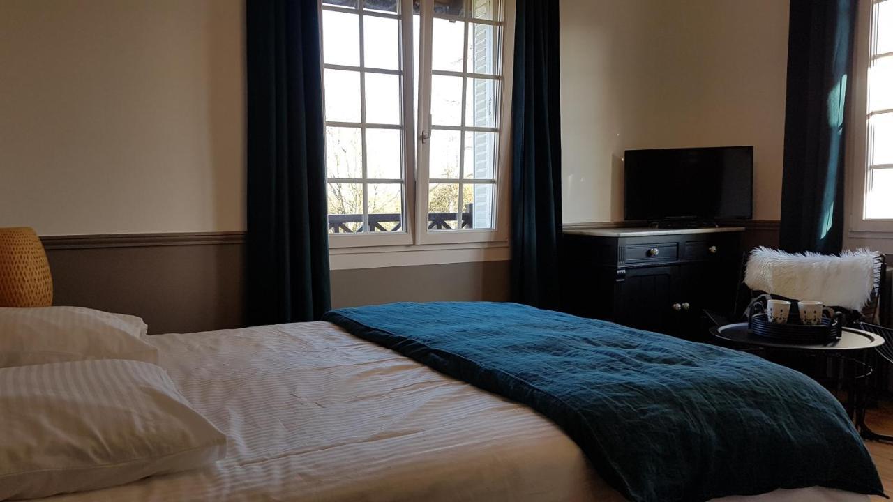 Maison D'Hotes Il Etait Une Fois ปง-เอเลแวก ภายนอก รูปภาพ