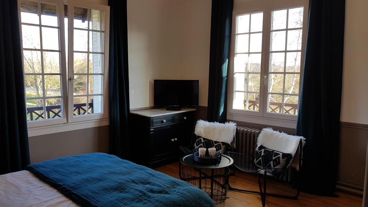Maison D'Hotes Il Etait Une Fois ปง-เอเลแวก ภายนอก รูปภาพ